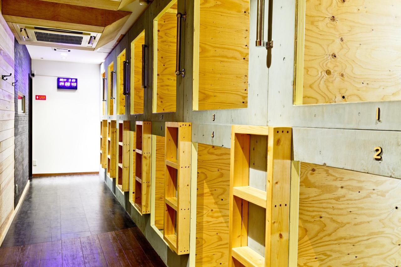 Naoshima Backpackers Guesthouse מראה חיצוני תמונה