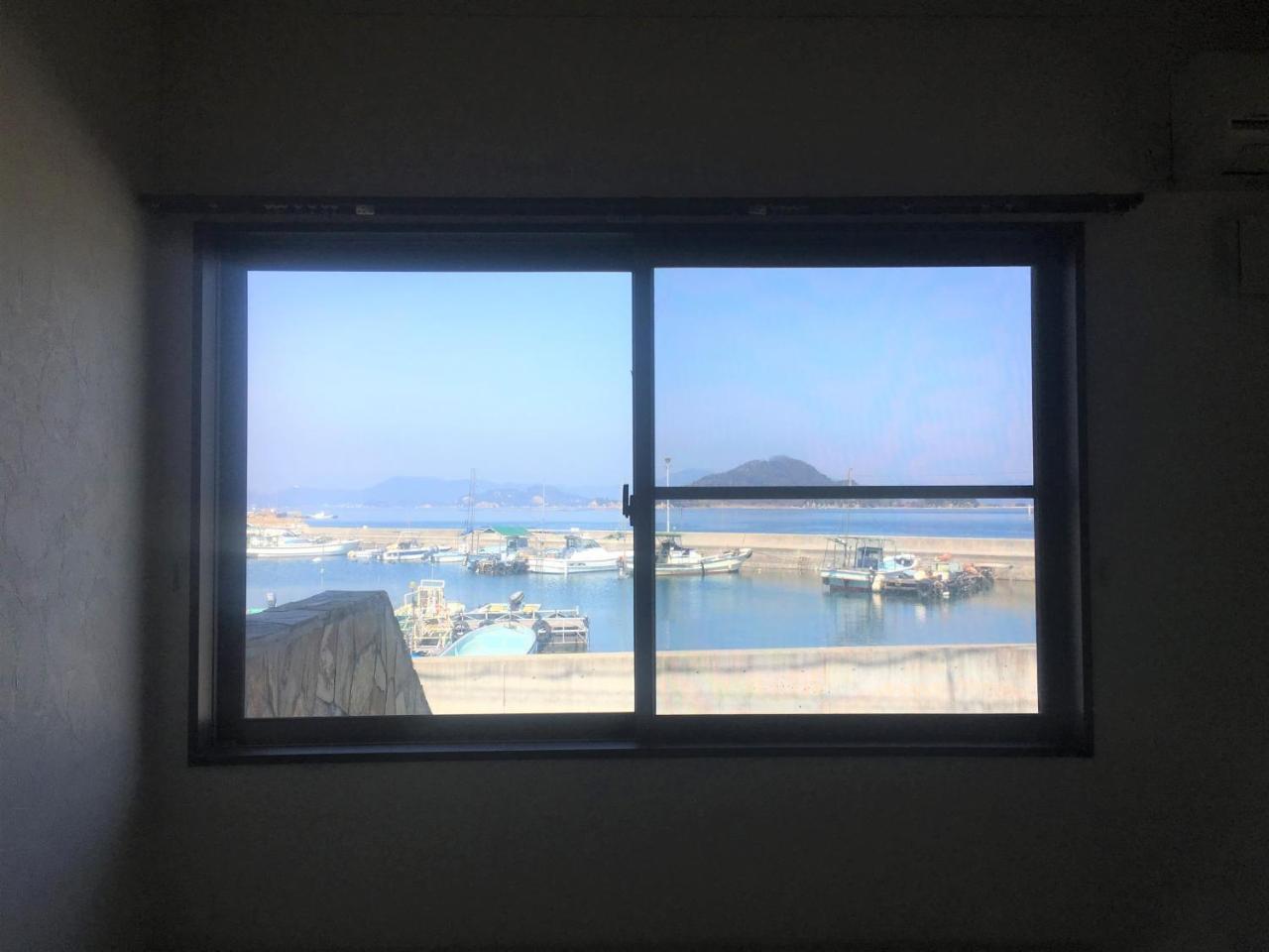 Naoshima Backpackers Guesthouse מראה חיצוני תמונה